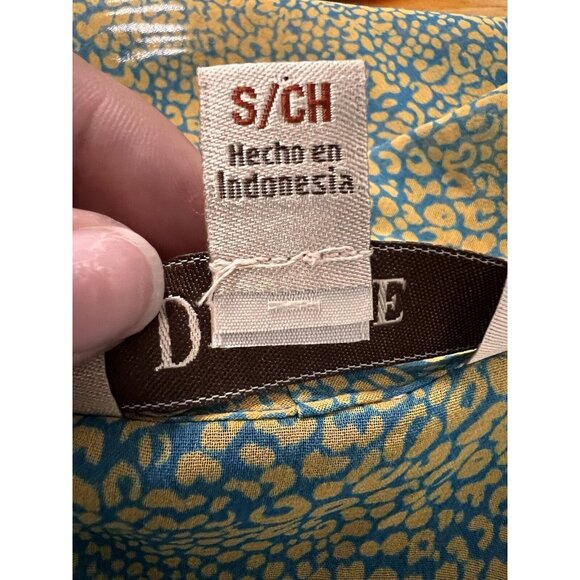 Decree Woman's Sleeveless Sheer Drape Neck Top Size Small Lightweight Classic - Picture 7 of 9